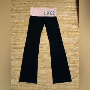 PINK Victoria secret yoga flare pants small black pink